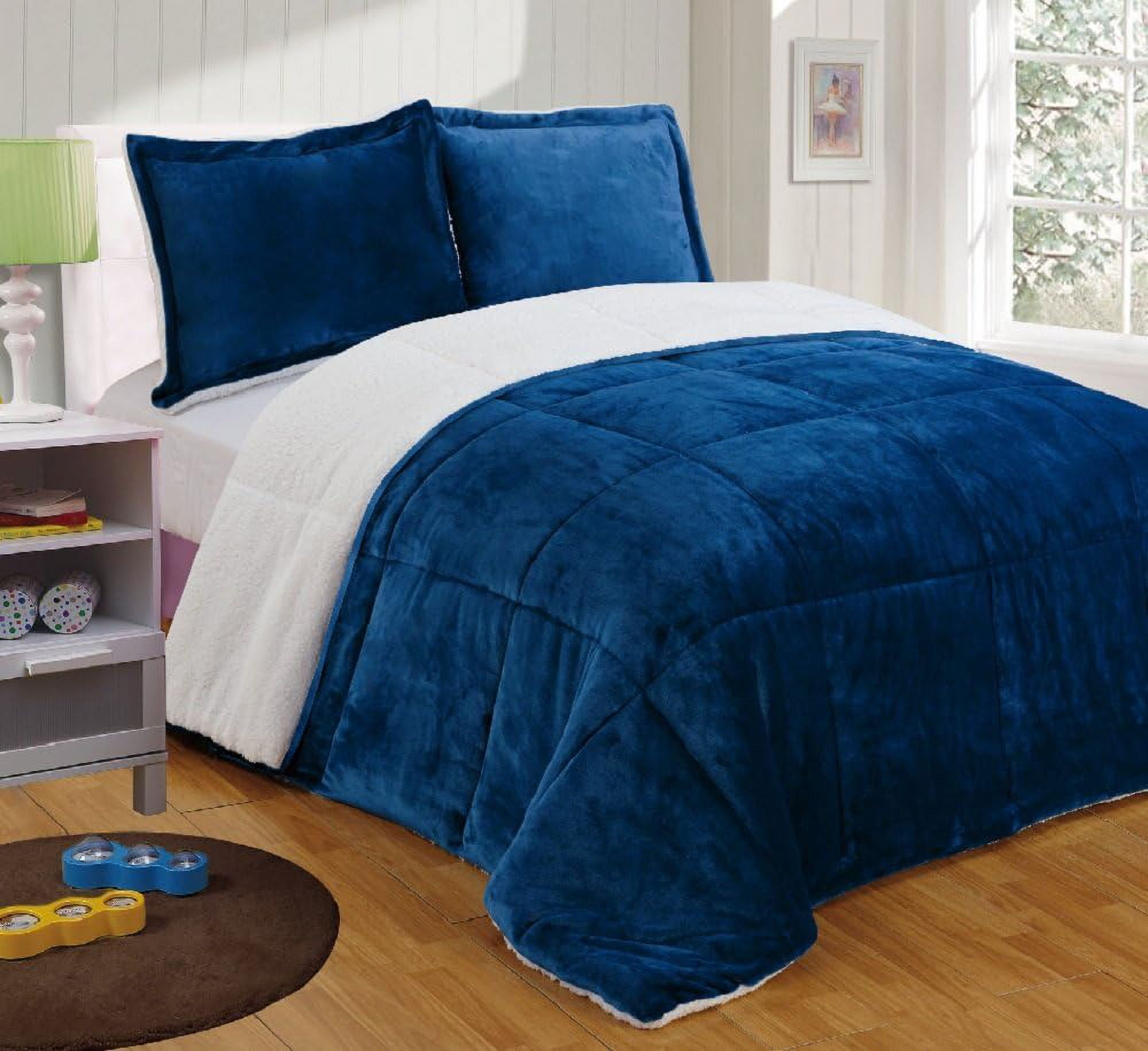 King Navy Reversible Down Alternative Comforter Set with Sherpa