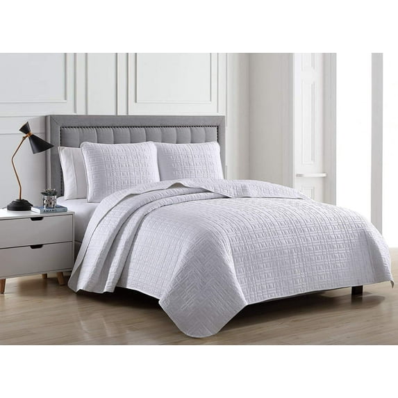 Chezmoi Collection Victoria 3-Piece Queen Size White Silky Matte Satin Quilt Set, Geometric Embroidered Bedspread Coverlet Set