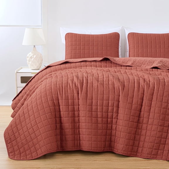 Chezmoi Collection Wilmer 3-Piece Waffle Quilt Set King Size, Terracotta, Soft and Cozy Waffle Weave Textured Lightweight Bedspread for All Season Quilt (110x98in) + 2 King Pillow Shams