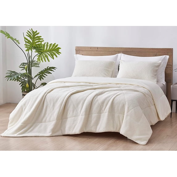 Chezmoi Collection Zane 3-Piece Sherpa Comforter Set, Triangle Quilting Reversible Washed Microfiber Bedding, Queen, White