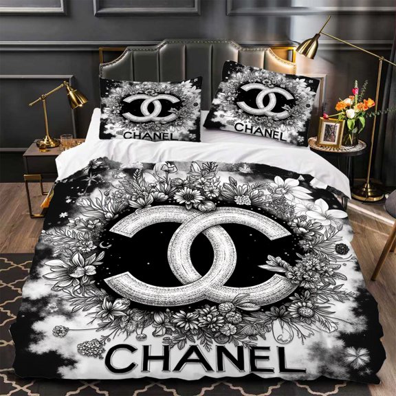 Chic 3-Piece Duvet Cover Set - Black & White Floral Design Elegant Modern Bedroom Decor Includes Matching Pillowcases