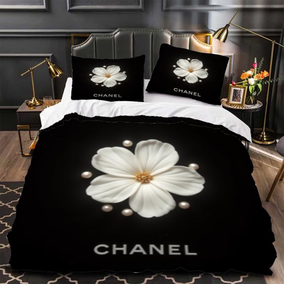 Chic 3-Piece Duvet Cover Set - Black & White Floral Design with Accent Modern Bedding for Stylish Bedrooms