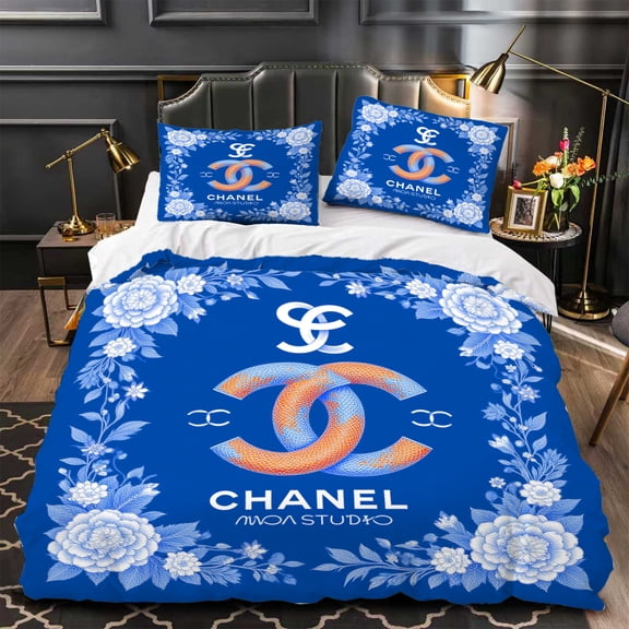 Chic 3-Piece Duvet Cover Set - Blue Floral Pattern Elegant Modern Design for Stylish Bedrooms