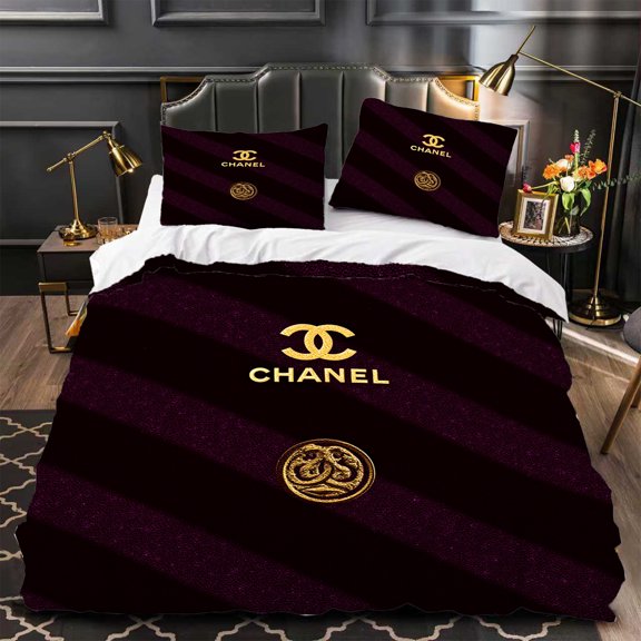 Chic 3-Piece Duvet Cover Set - Dark Purple & Gold Circular Emblem Modern Design for Stylish Bedrooms