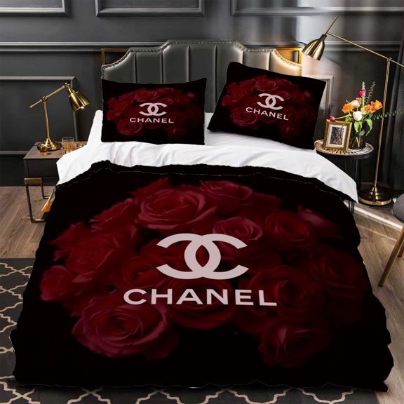 Chic 3-Piece Duvet Cover Set with Dark Red Floral Pattern Elegant Bedding for Modern Bedrooms