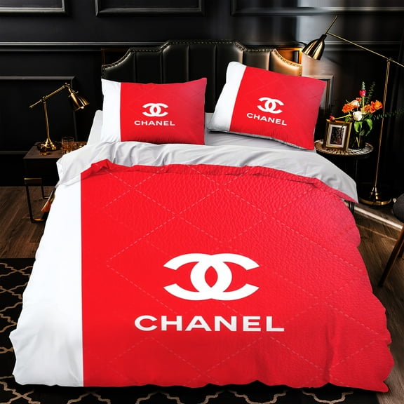 Chic 3-Piece Duvet Cover Set with Quilted Red and White Pattern - Elegant Bedding for Modern Bedrooms