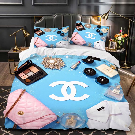 Chic 3-Piece Duvet Cover Set with Vibrant Blue Design Matching Pillows Perfect for a Stylish Bedroom Makeover