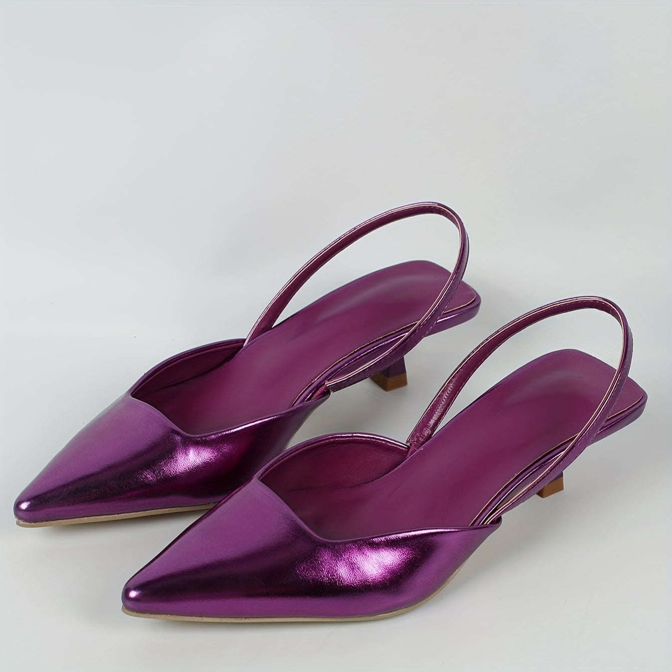 Kitten heels 218 best sale