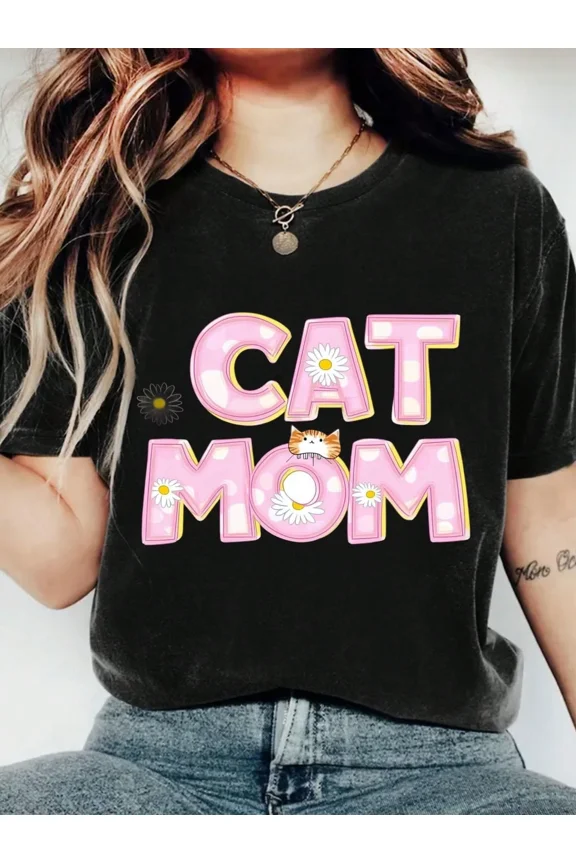 Chic Cat Mom Graphic T-Shirt for Women, Adorable Feline Lover Tee Featuring Pink Daisy Letters, Stylish Pet Enthusiast Casual Top, Perfect Gift for Animal Owners