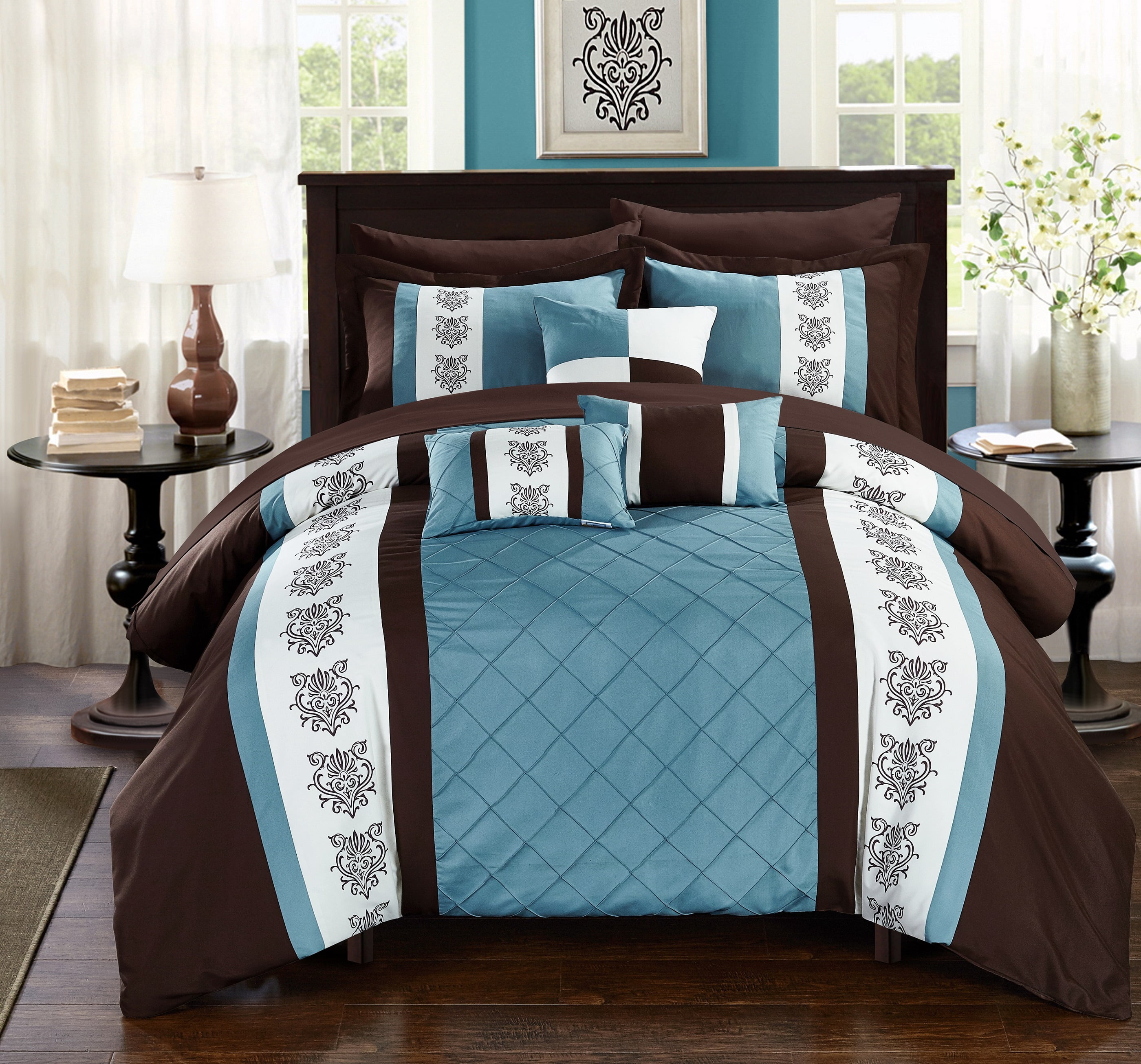 Chic Home 10 Piece 90 GSM Dalton Bed in a Bag, Queen, Brown