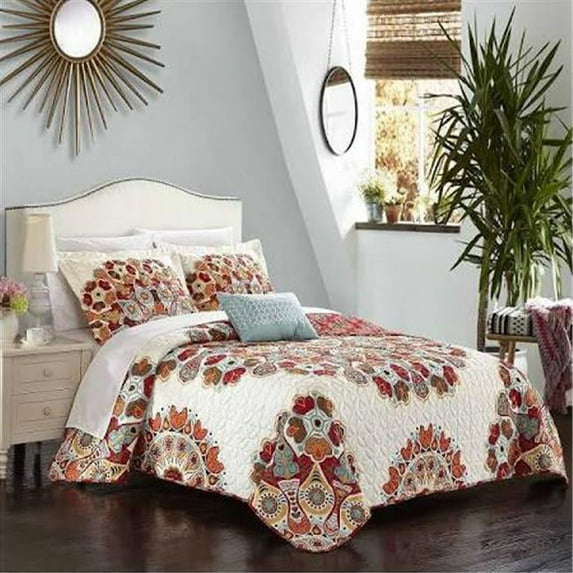 Chic Home 4 Piece Rouen Large Scale Paisley Bohemian Reversible Printed with Embroidered Details. Queen Quilt Set Red