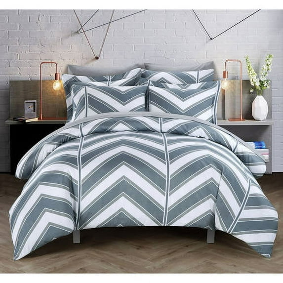 Chic Home Dallas 3-Piece Reversible Chevron Duvet Cover Set, King, Grey