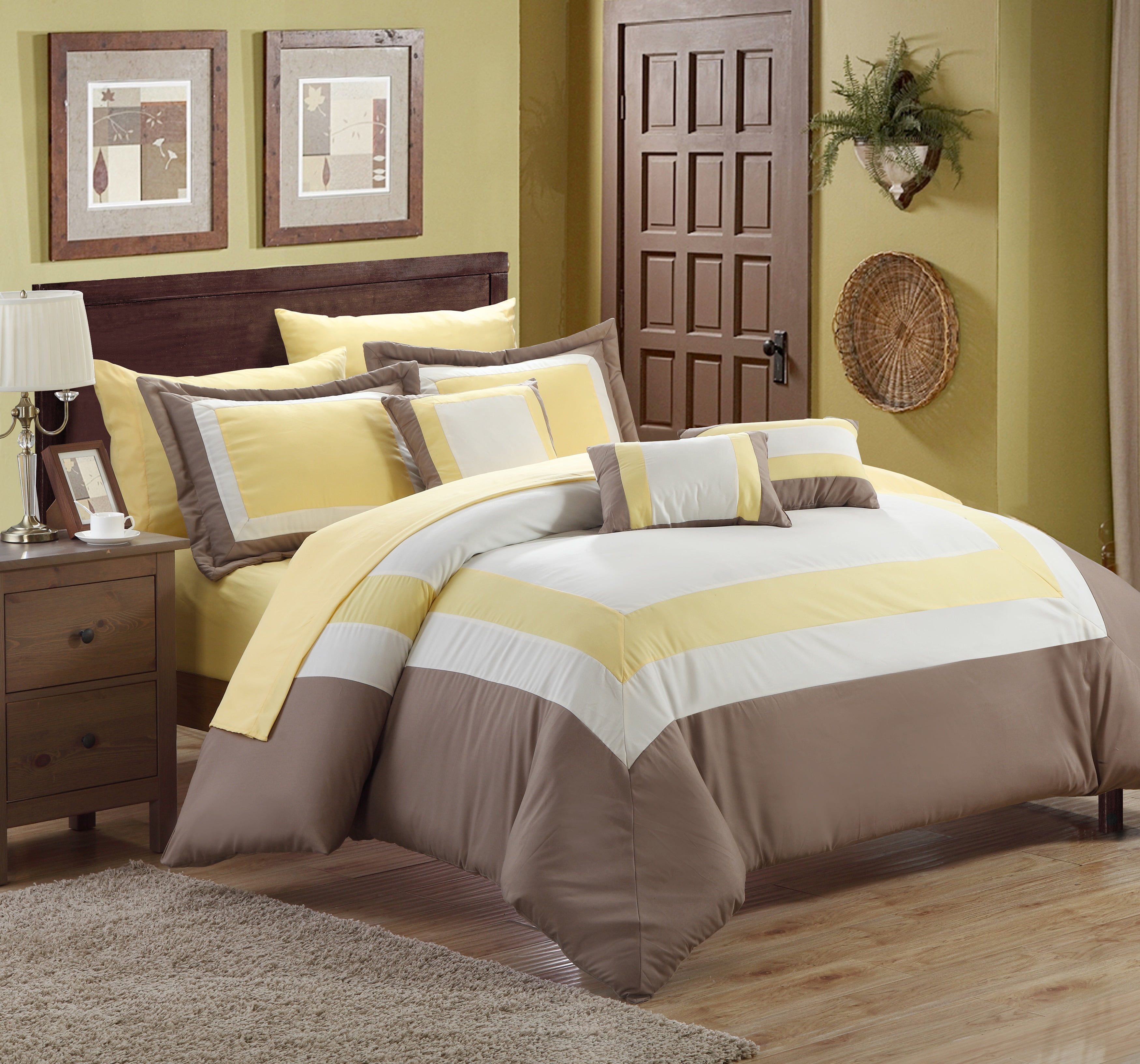 Chic Home Darren 10Piece Color Block Comforter, King, Yellow