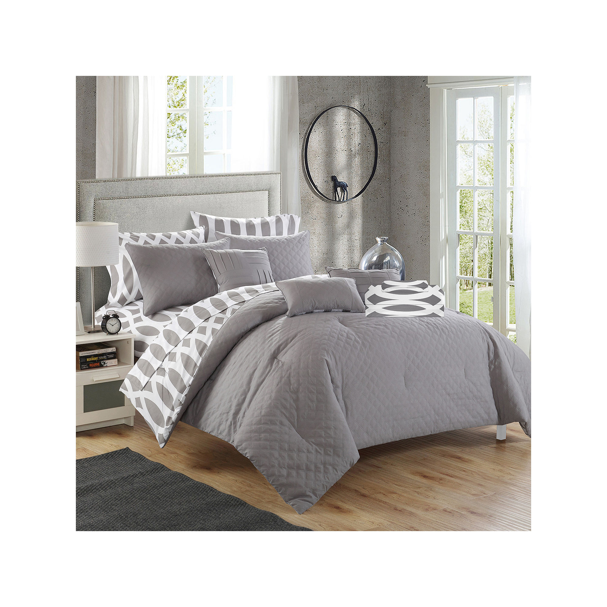 Chic Home Holland 8 Piece Reversible Comforter Bed in a Bag