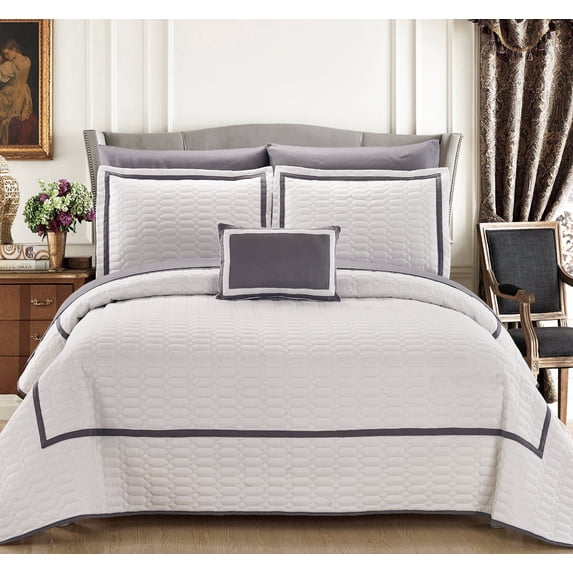 Chic Home Nero Hotel Collection Bed-in-a-Bag Quilt Set