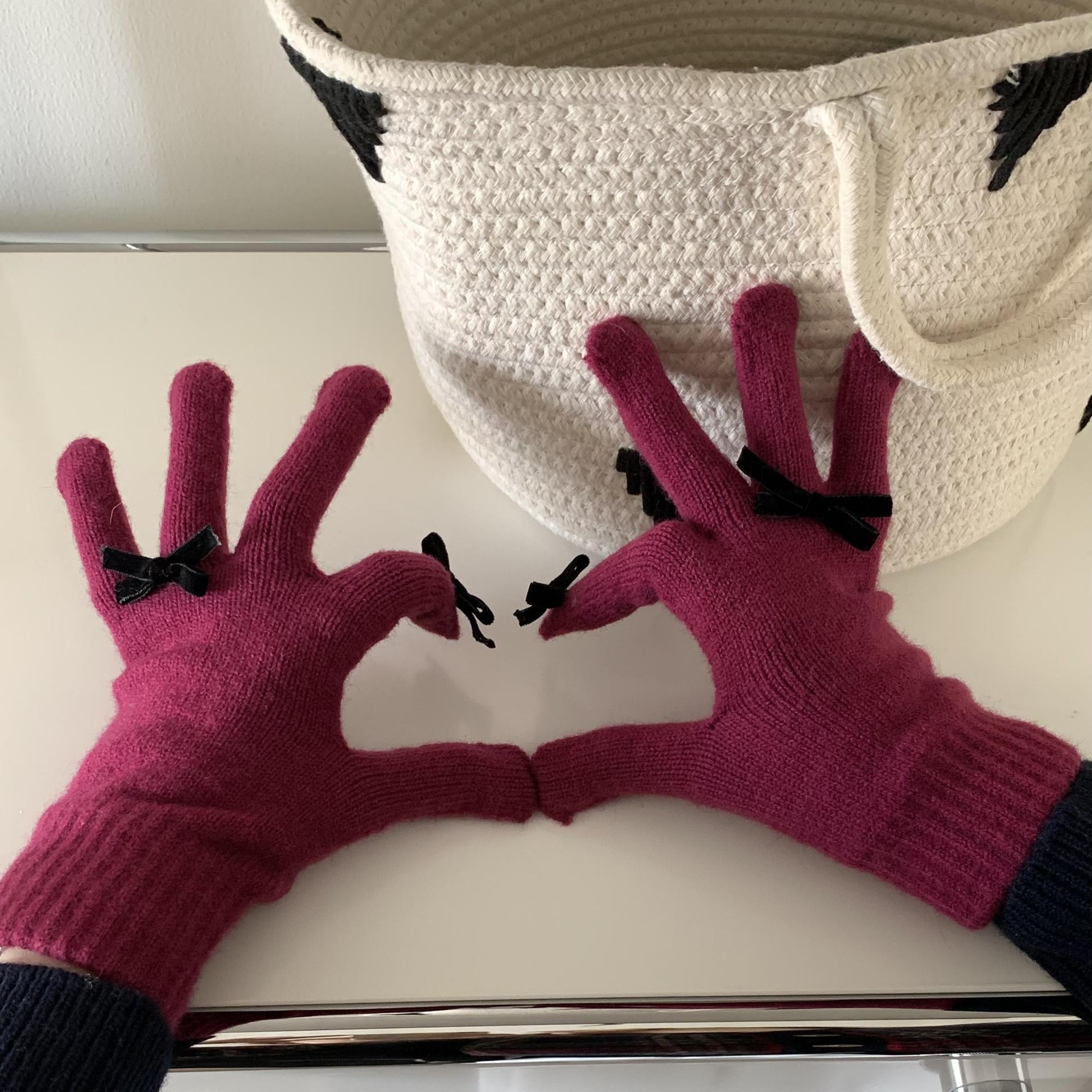 Chic fall and winter wool knit bow touch screen cold weather warm leaky finger gloves