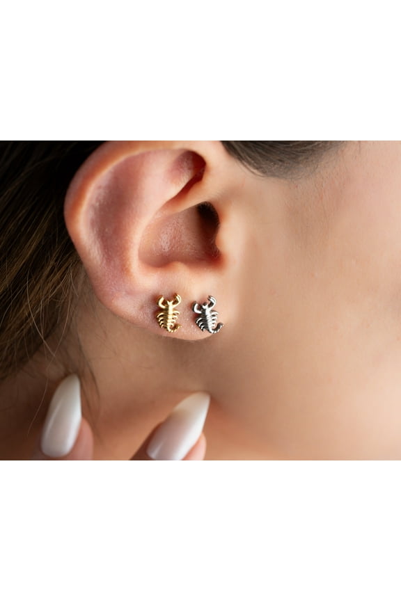 Titanium Flat Back Push-In Scorpion Labret Stud, Threadless Tragus, Conch, Helix, Cartilage Zodiac Earrings