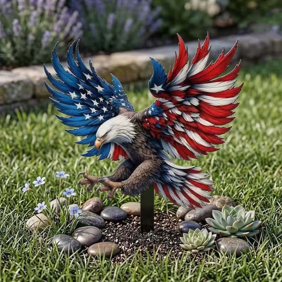ChicYu Patriotic Eagle Yard Stake Decor, 9.8 Inch American Flag Garden Insert, Independence Day Lawn Ornament, Bald Eagle Outdoor Patio Display, Aguila Patriota Decoracion Jardin Exterior