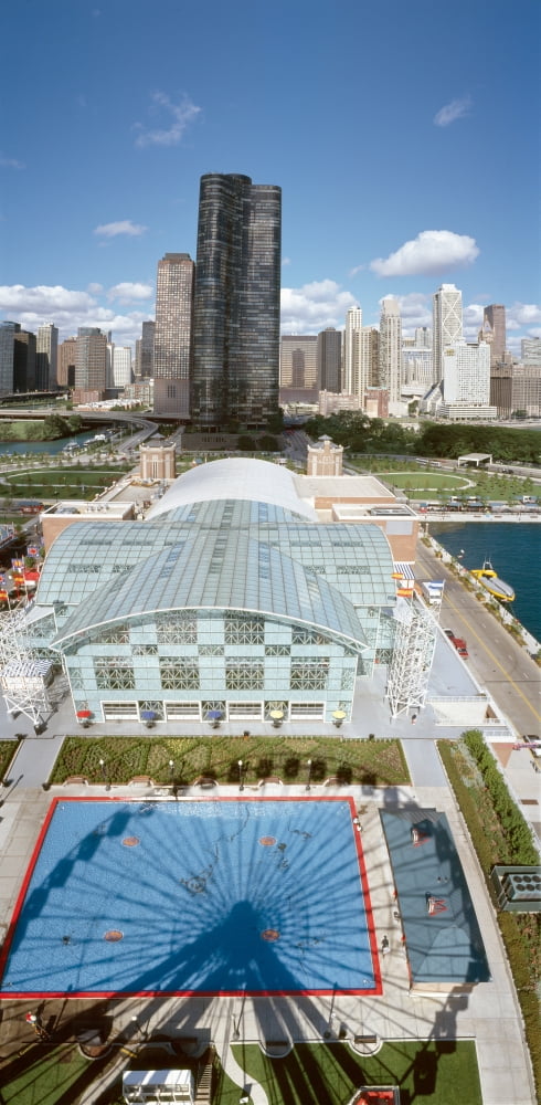 Chicago Lake Point Tower Navy Pier Illinois Canvas Art - Panoramic Images (36 x 12)