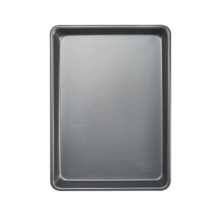 https://i5.walmartimages.com/seo/Chicago-Metallic-Commercial-II-Non-Stick-Small-Cookie-Baking-Sheet-12-25-by-8-75-Gray_a98891cc-dcdb-4d2e-99ce-2d733cda7e8e.3bd12891326c607d3fd351d94a836e78.jpeg?odnHeight=768&odnWidth=768&odnBg=FFFFFF