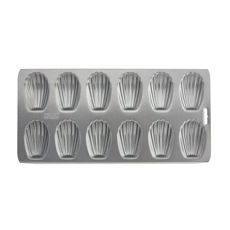 Chicago Metallic Professional 12-cup Non-Stick Madeleine Pan
