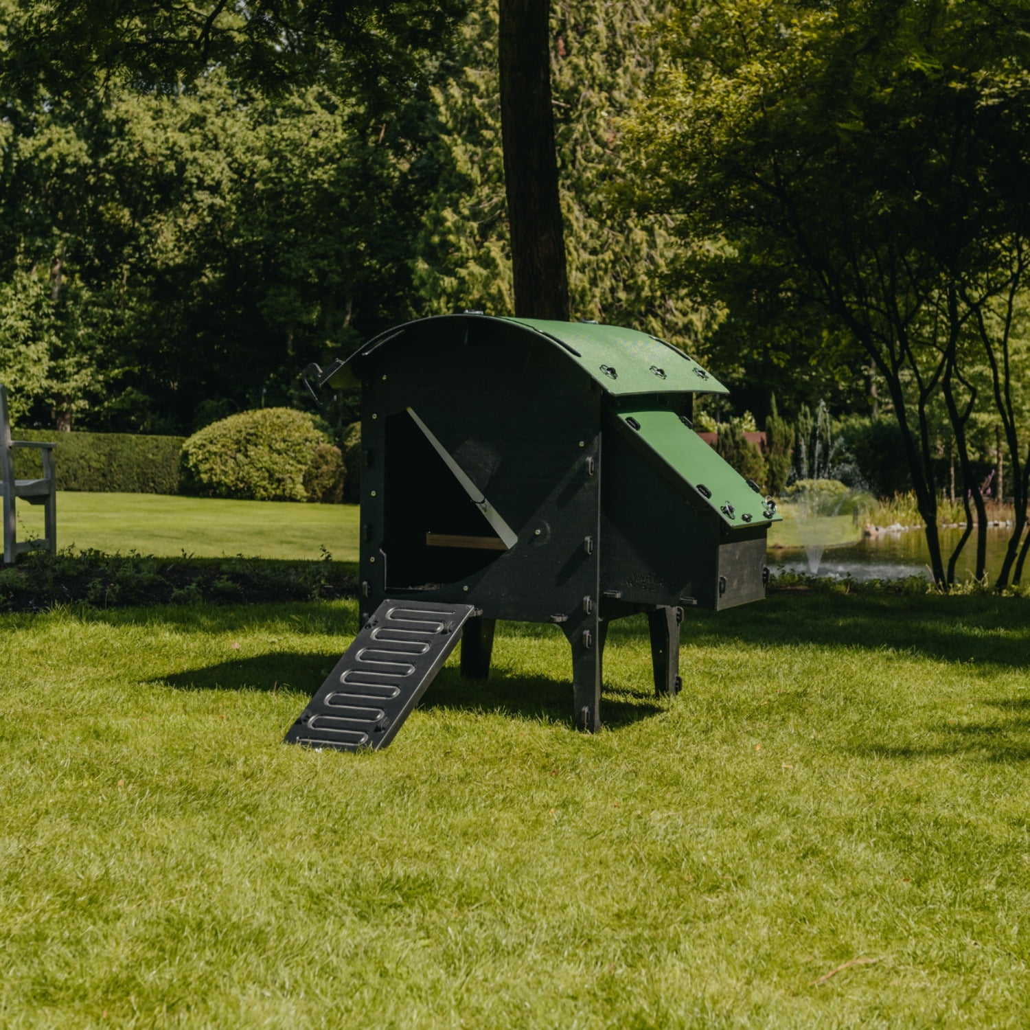 Small Green and Black Recycled Plastic Chicken Coop