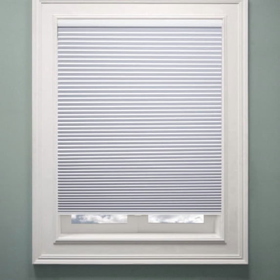 Chicology Estrada Cordless Cellular Blackout Shade