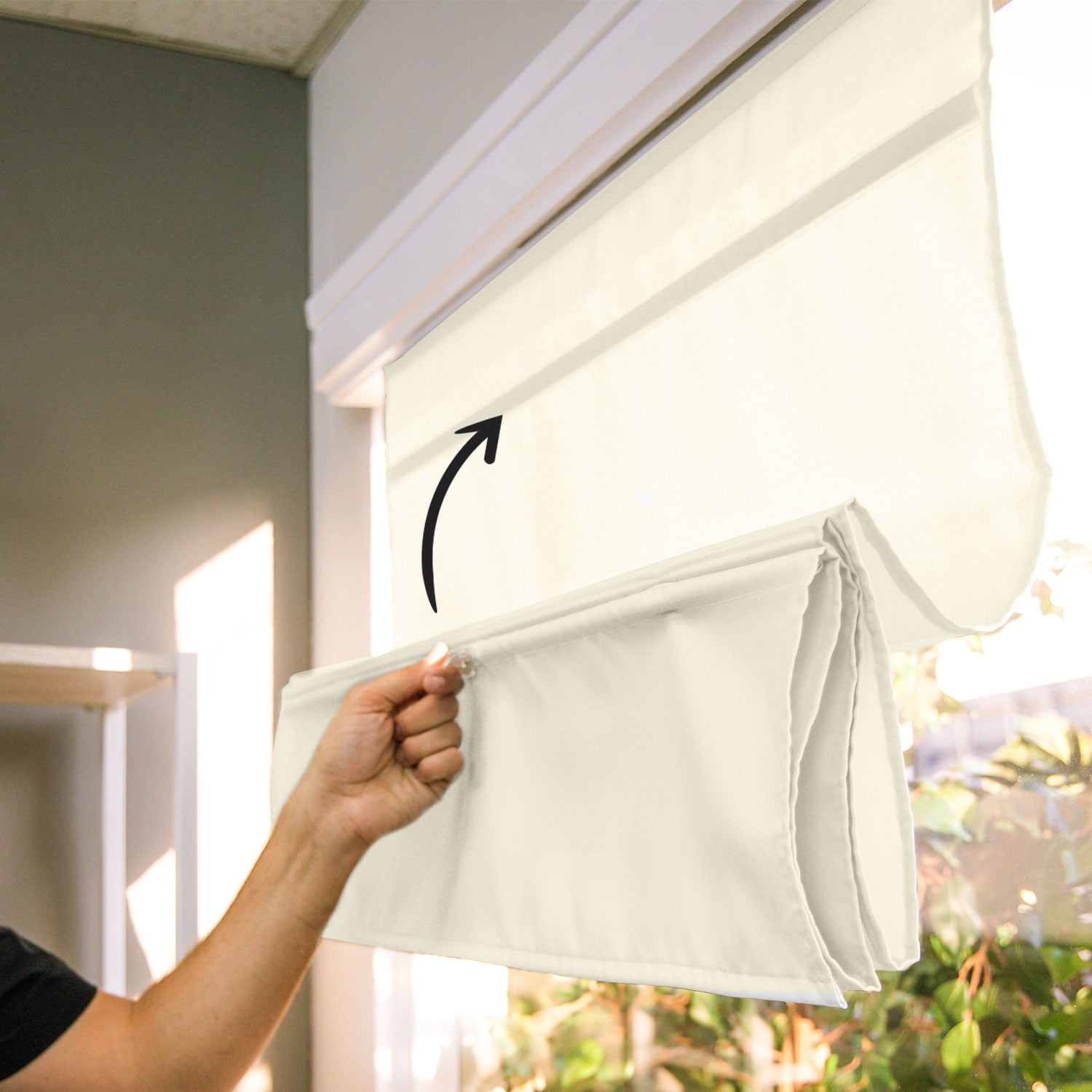 Chicology Cordless Roman Shades, Runway Cream (Light Filtering) 23"W X 64"H