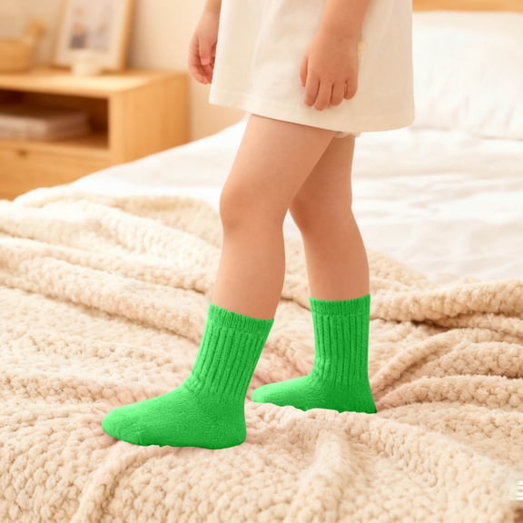 Children's Socks for Boys Girls Solid Color Medium Tube Socks Comfortable Loose Sports Ankle Socks Tall Socks for Girls Green 5Y