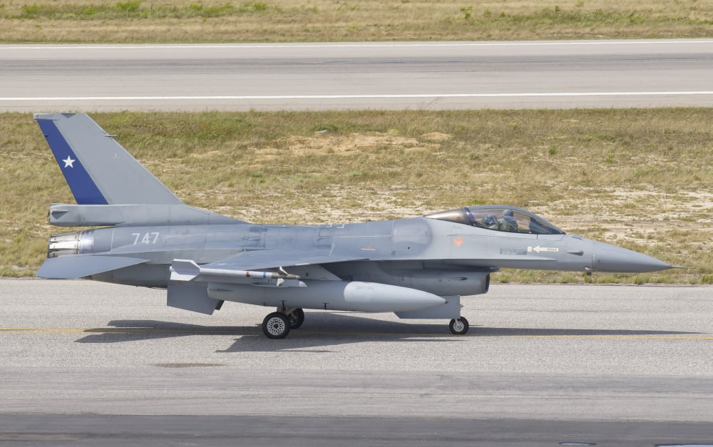 Chilean Air Force F-16 at Natal Air Force Base Brazil Canvas Art - Giovanni CollaStocktrek Images (18 x 11)