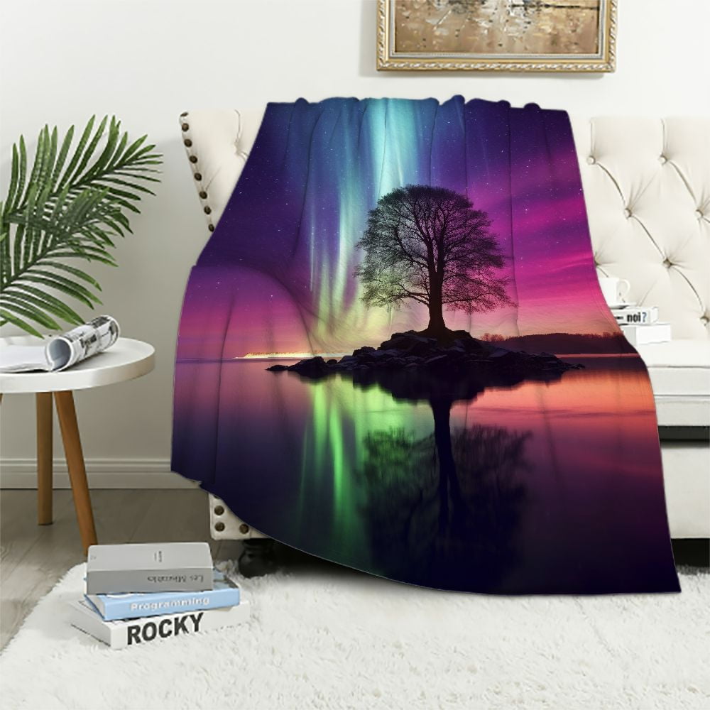 Chilfamy Aurora Lights Print Flannel Throw Blanket Lightweight Soft