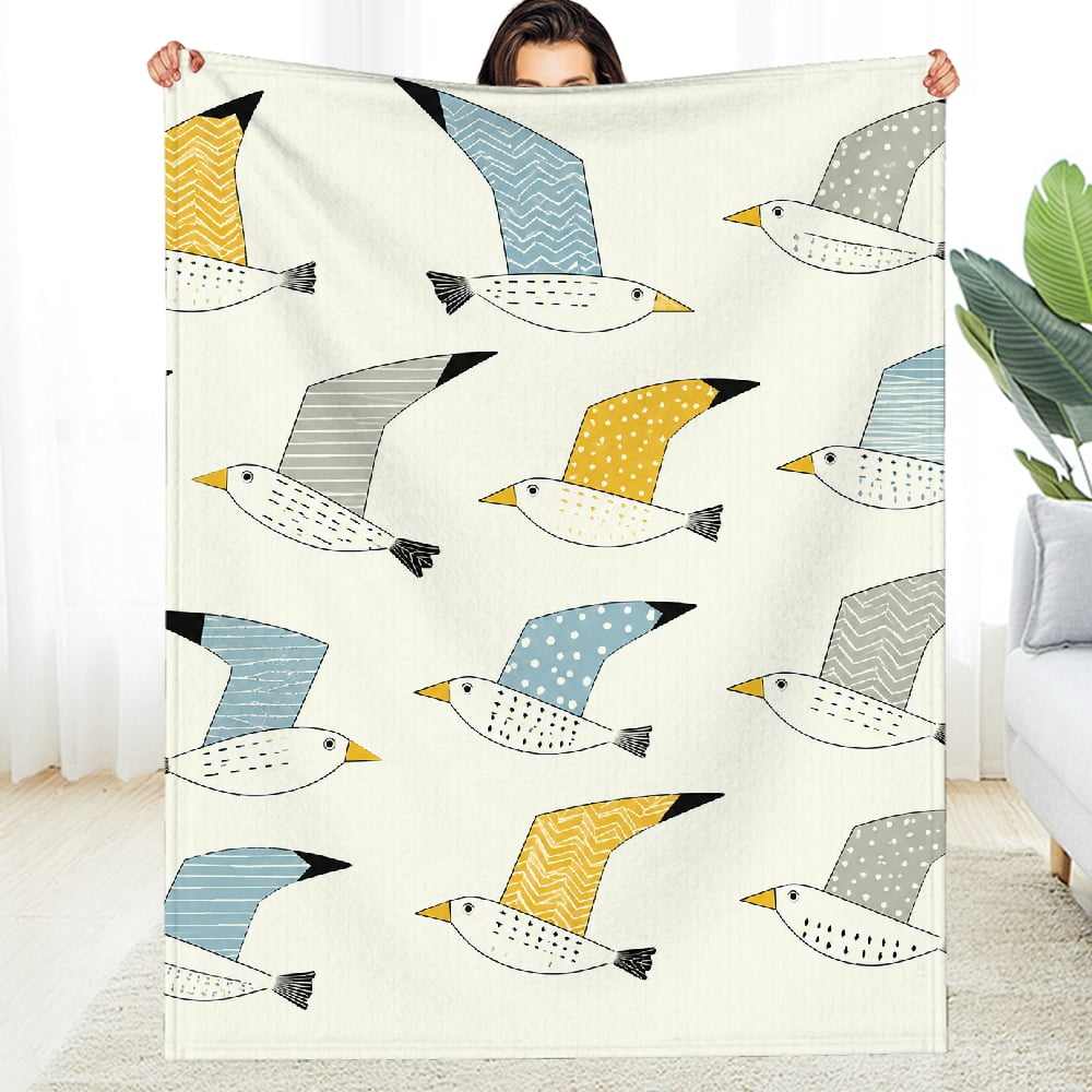 Chilfamy Flying Birds Pattern Decorative Blanket, Lightweight Napping ...