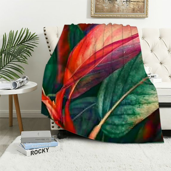 Chilfamy Red and Green Leaves Print Throw Blanket - All Seasons Flannel Blanket for Bed Sofa Living Room Decor - Gifts for All Occasions 40x50in