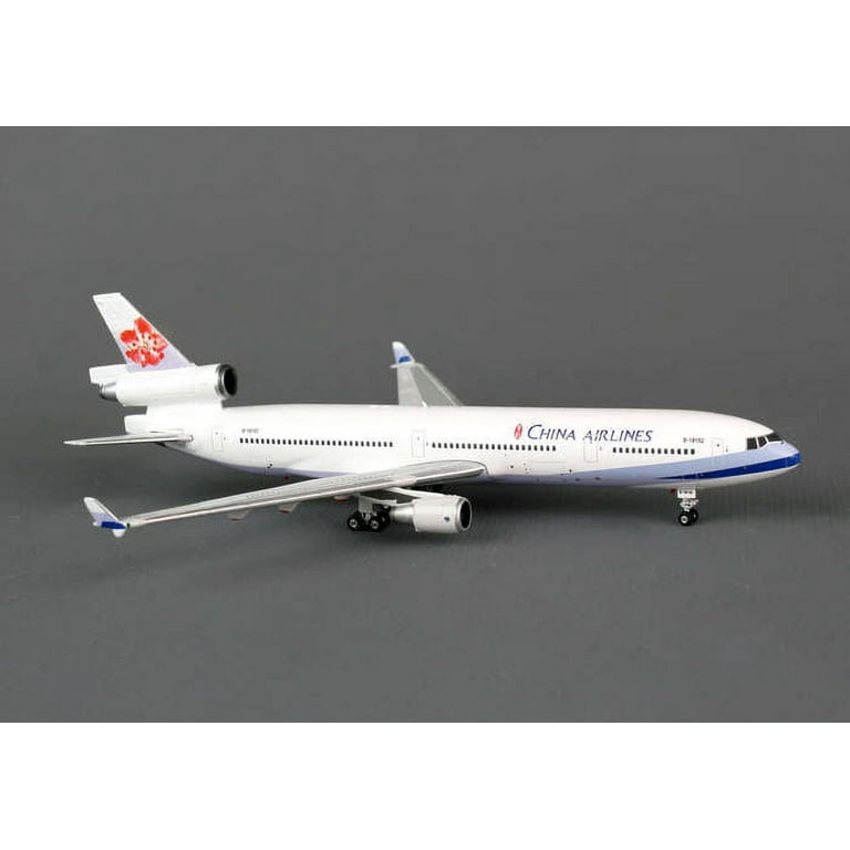 チャイナエアライン MD-11 B-18152 1/400 Amazon.co.jp: 1:400 スケール チャイナ エアライン MD-11 B