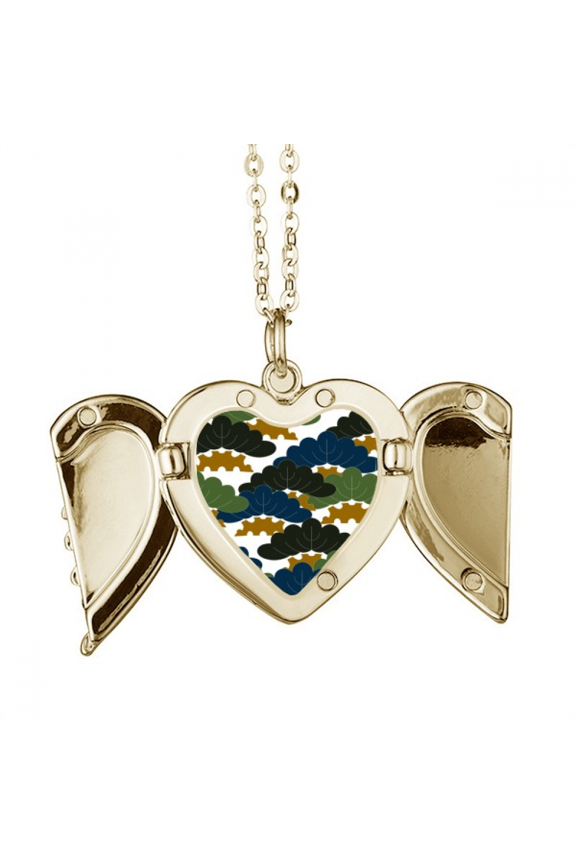 China Pine Tree Traditional Pattern Folded Wings Peach Heart Pendant Necklace