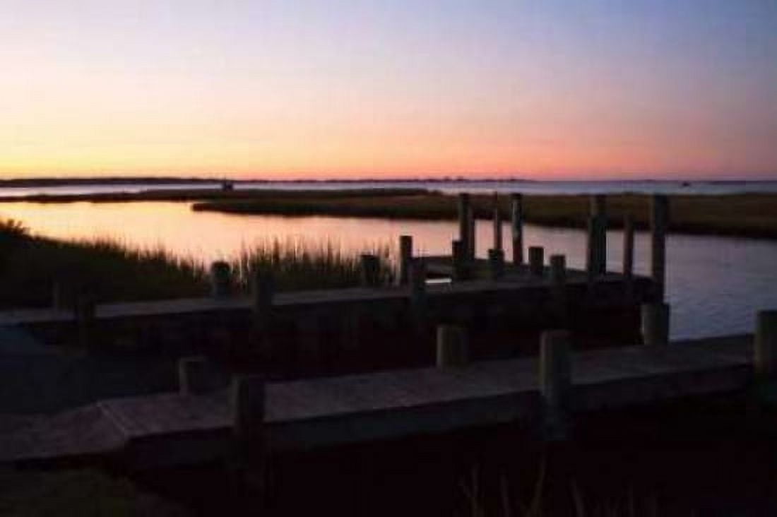 Chincoteague Sunrise I Canvas Art - Alan Hausenflock (20 x 28)