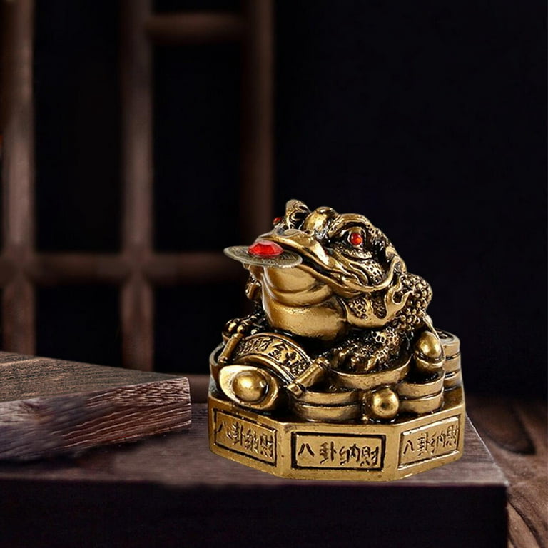 Chinese Feng Shui money frogs Statue Three Legged frog, Resin Figurine  Lucky money frogs for Lucky Gifts Bronze 