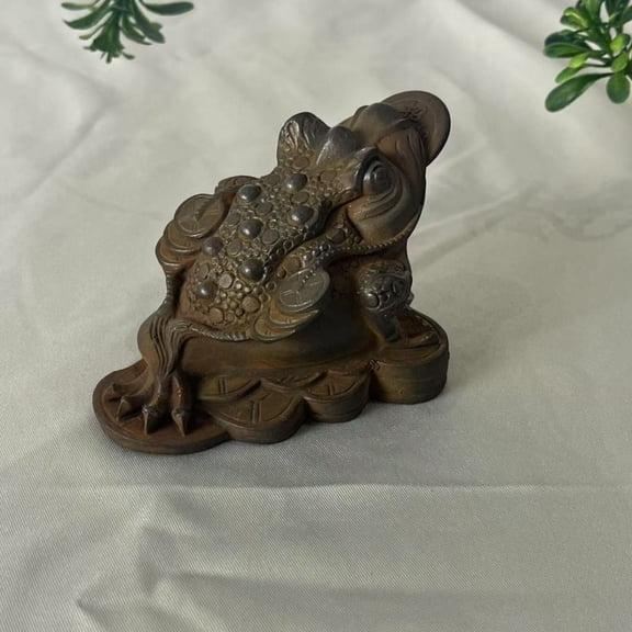 Chinese Iron Toad Figurine Feng Shui Home Office Decor