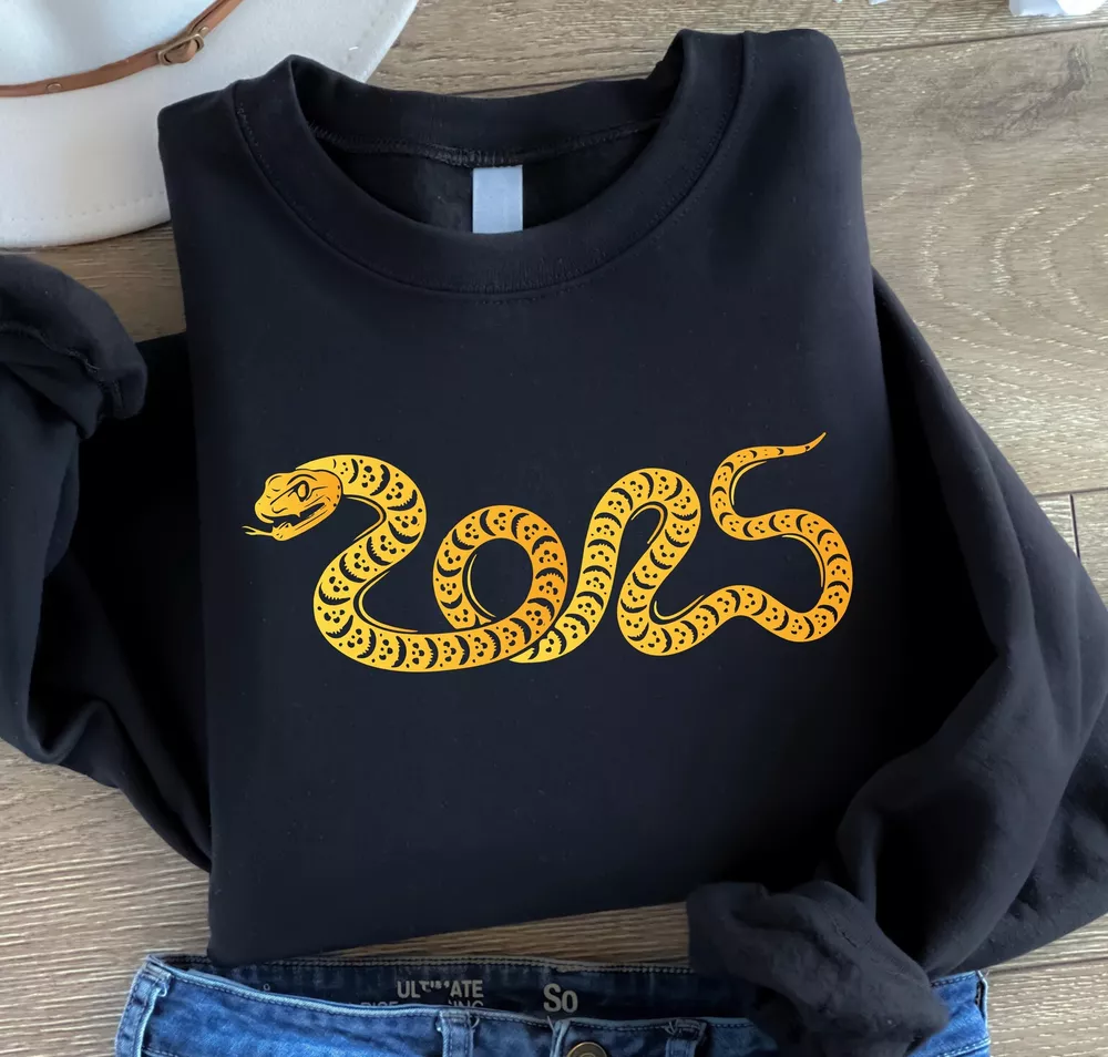 Chinese New Year 2025 Sweatshirt Year Of The Snake Sweat Sweatshirt TShirt
