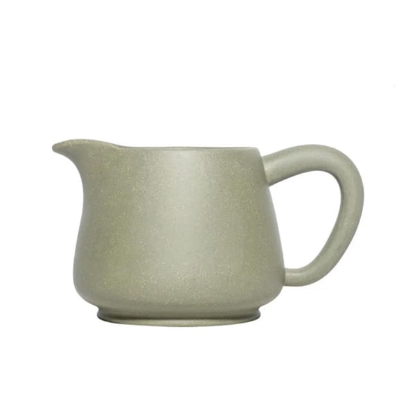 Chinese Tea Set Supplies Custom Household Tea Cup Yixing Raw Ore Purple Sand Fair Cup 260ml Handmade Portable Tea Infuser