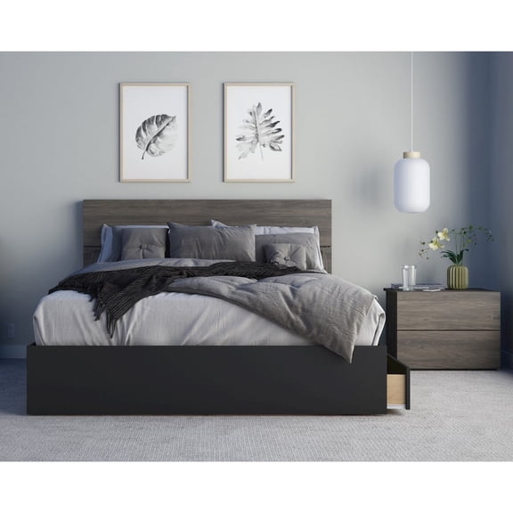 Chinook 3 Piece Queen Size Bedroom Set  Bark Grey and Black