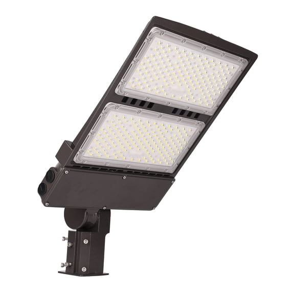 Chiuer 200W LED Streetlights with Slip Fit 5000K 100-277V 26000LM Dimmable