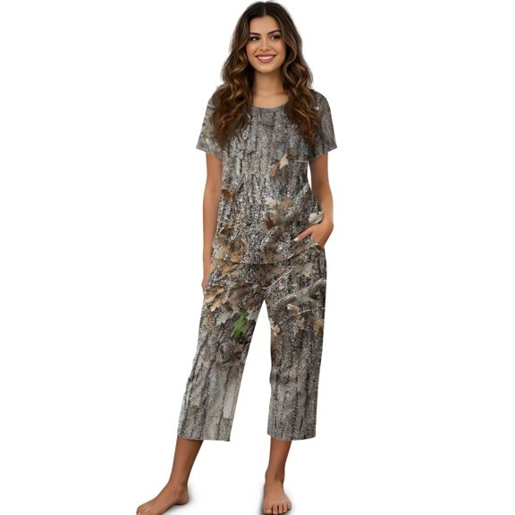 Chririnla Womens Brown Camo Hunting Pajamas Short Sleeve Sleepwear Capri Pants, Pockets Soft Breathable, Summer Lounge Sets for Ladies Pjs