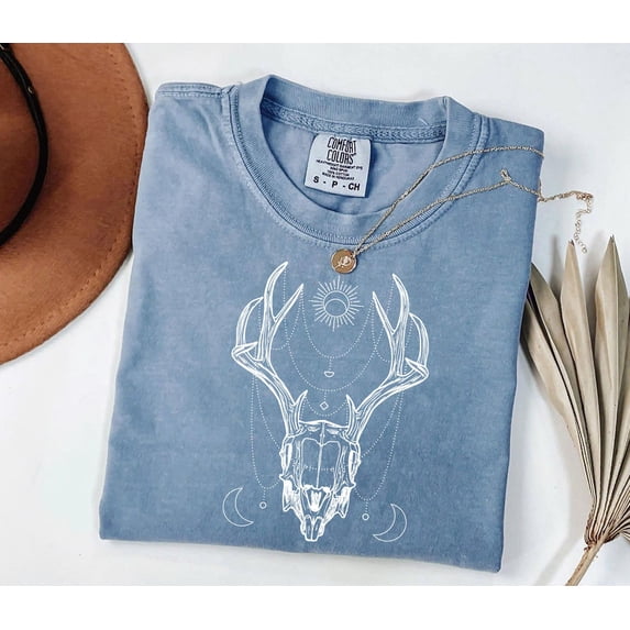 Christian Deer Hunting Shirt for Men – Comfort Colors Religious T-Shirt – Faith & Hunting Graphic Tee
