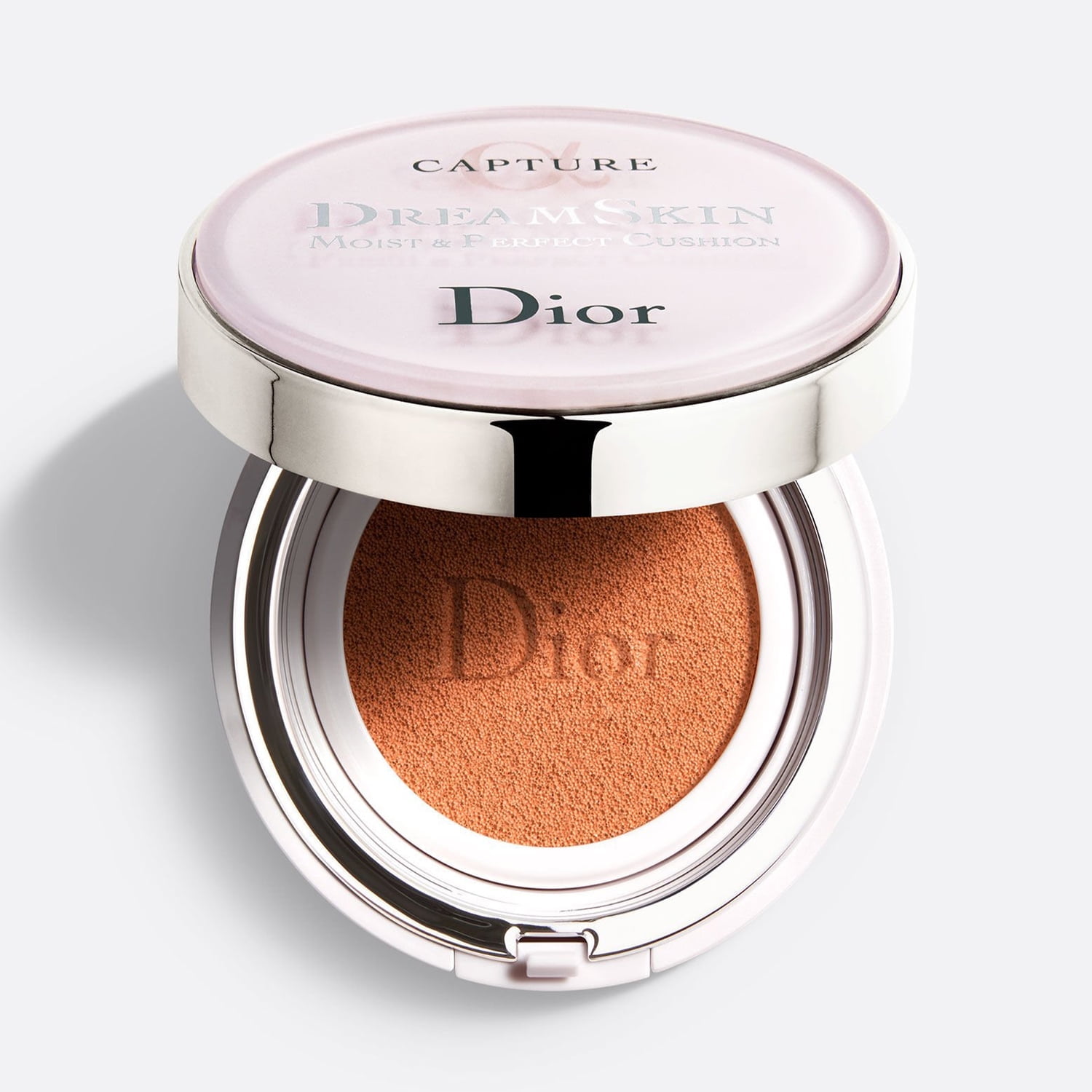 Christian Dior Capture Dreamskin Moist and Perfect Cushion