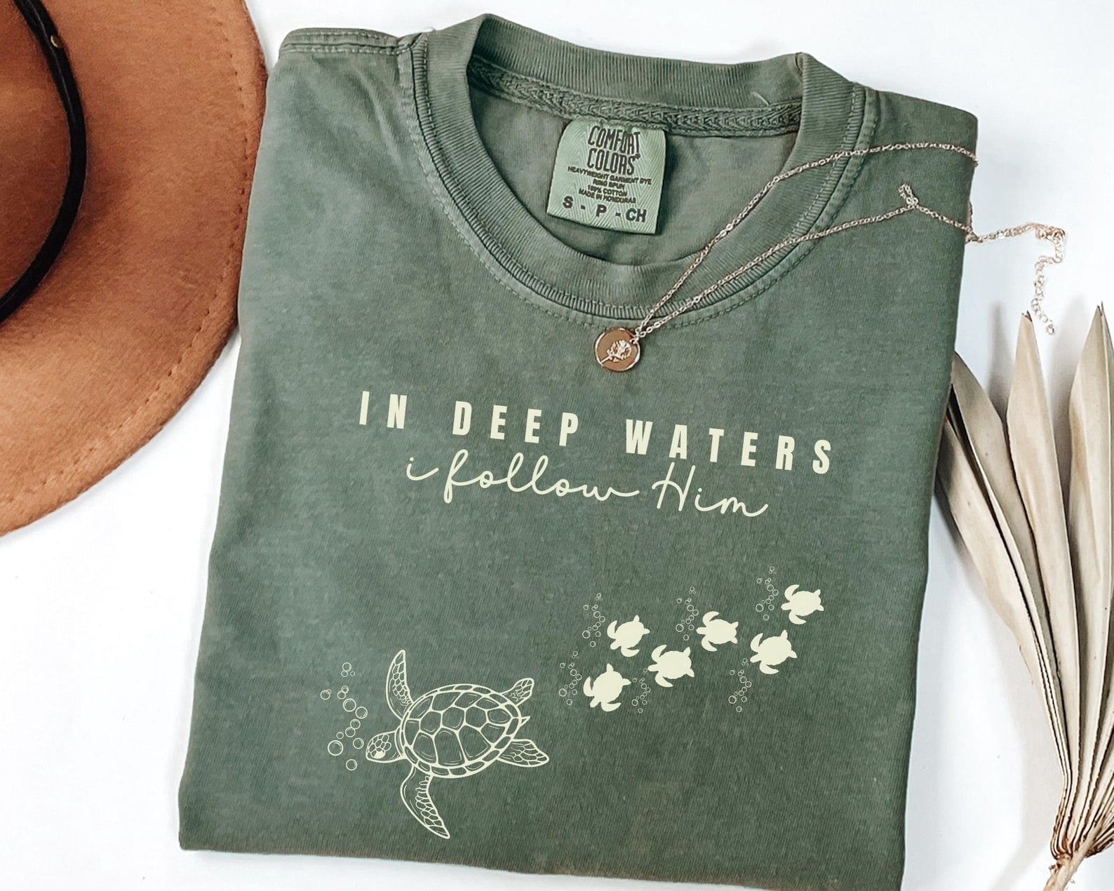 Christian Ocean Turtle Shirt, Coastal Sea Life Tshirt, Trendy Beachy ...