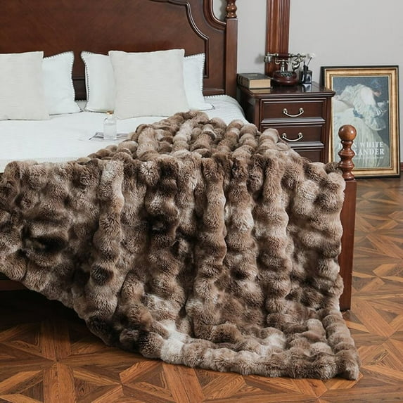Christian Siriano - Black Ombre Luxury Faux Fur Filled Throw (60" x 70") - Gift Box Included - Perfect for Gifting Friends & Family C264