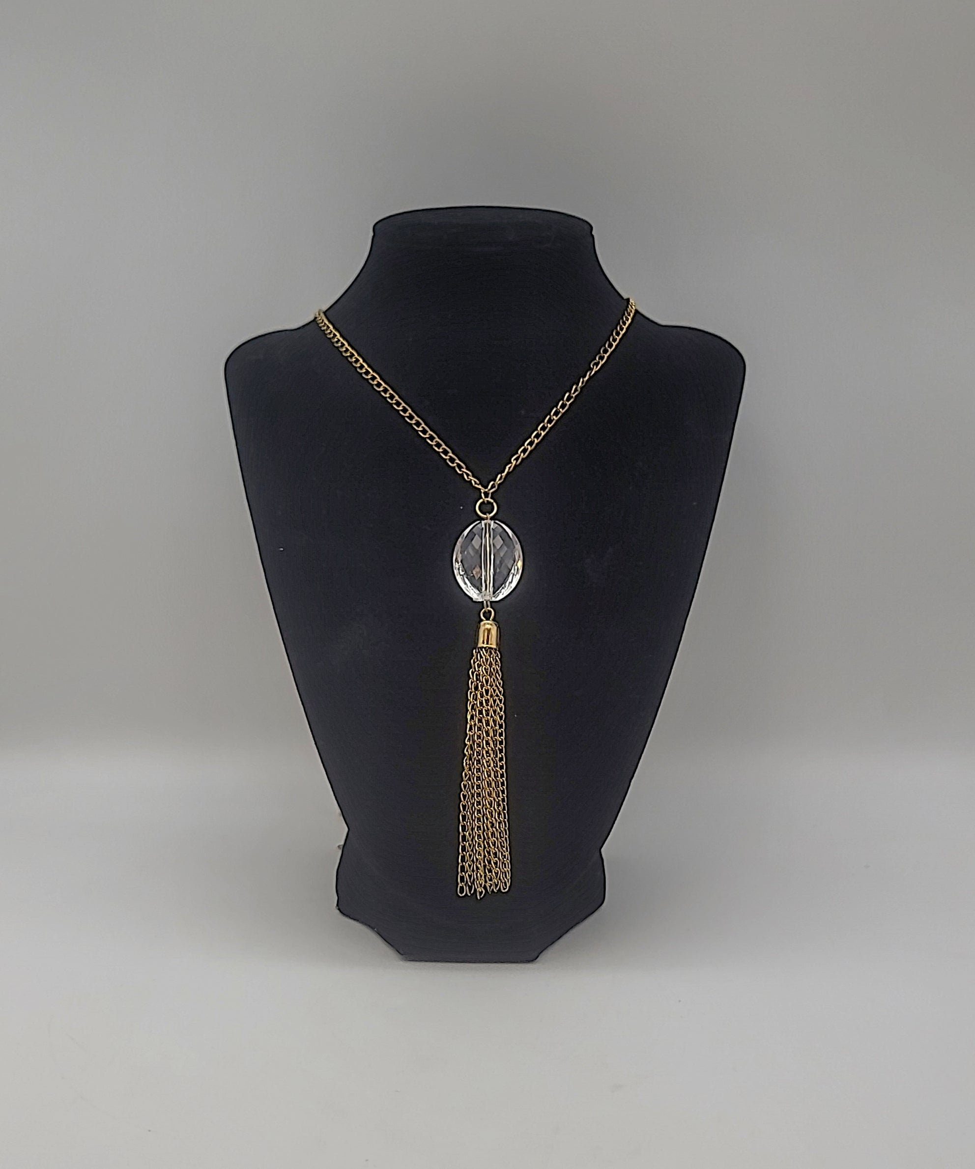 Chunky tassel shop necklace