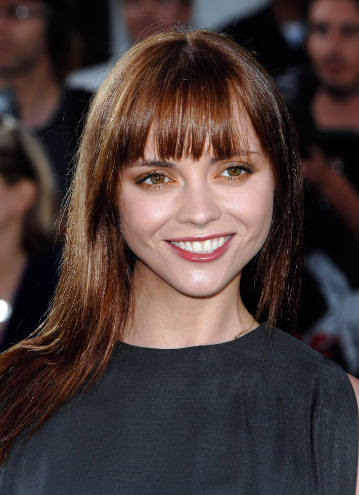 Christina Ricci At Arrivals For Bruno North American Premiere Canvas Art -  (16 x 20)