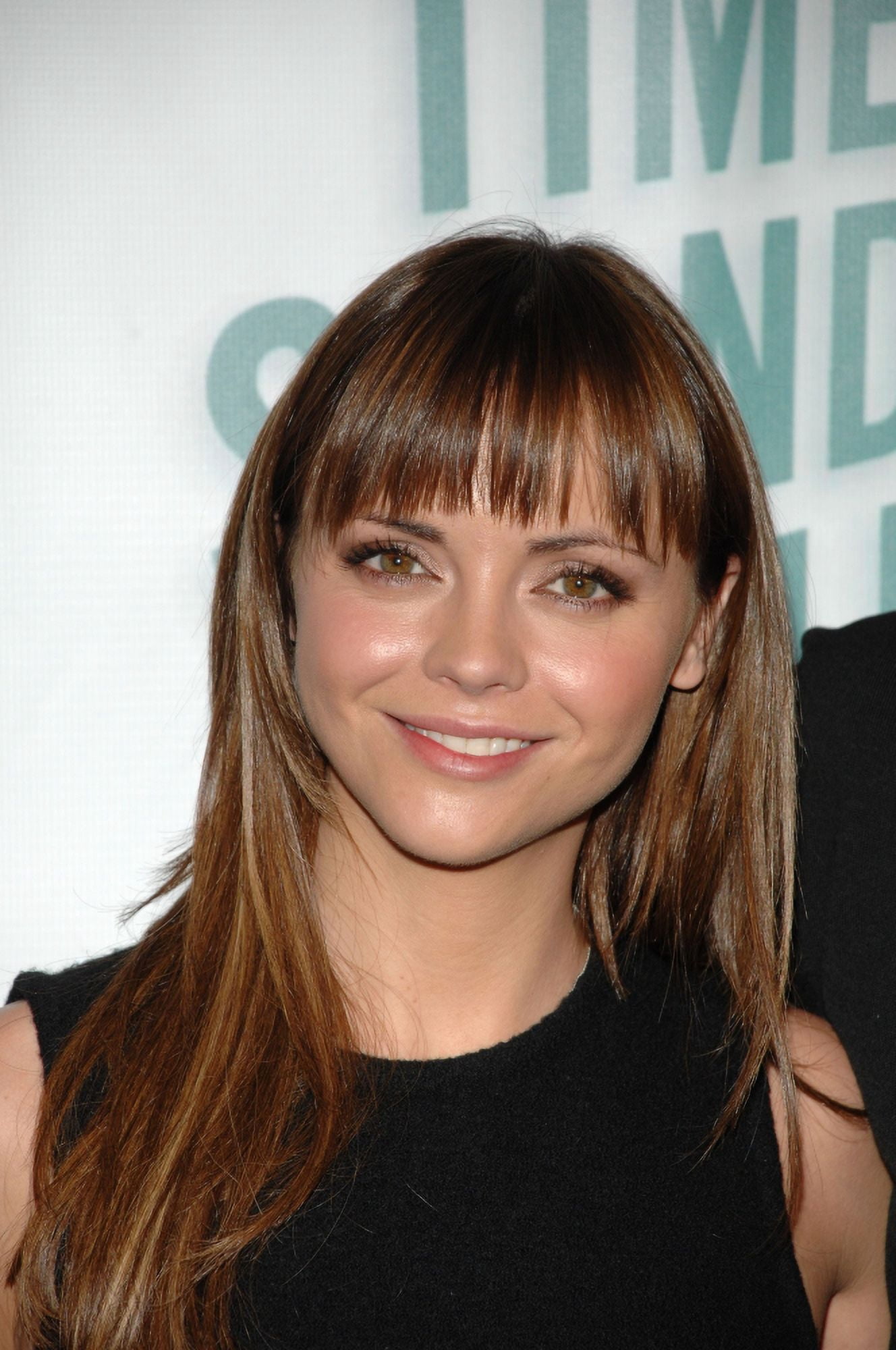 Christina Ricci In Attendance For Time Stands Still Broadway Cast Photo Call Canvas Art - (16 x 20)